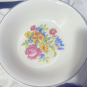 Harker pottery 8 inch serving bowl with platinum accents.